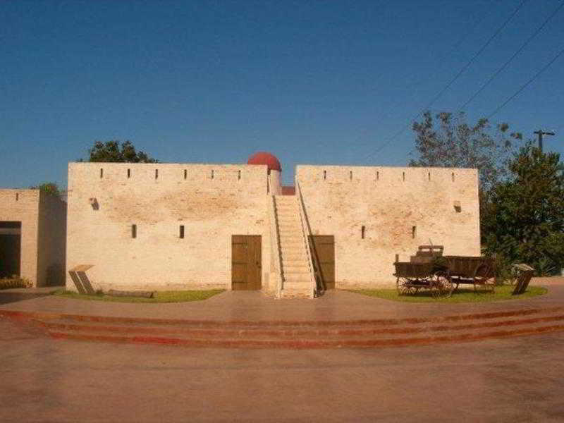 فندق بست ويسترن هوتل بلازا ماتاموروز ماتاموروس المظهر الخارجي الصورة